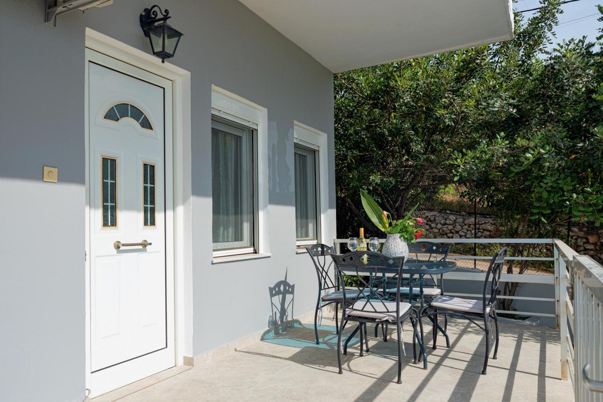Plaka House Villa Exterior photo